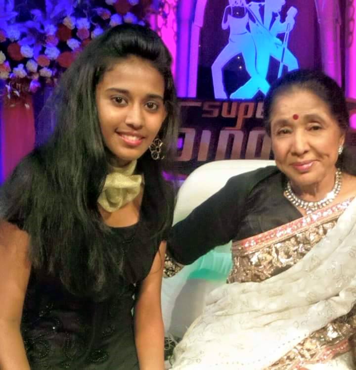 priyanka with Singer Asha Bhosle