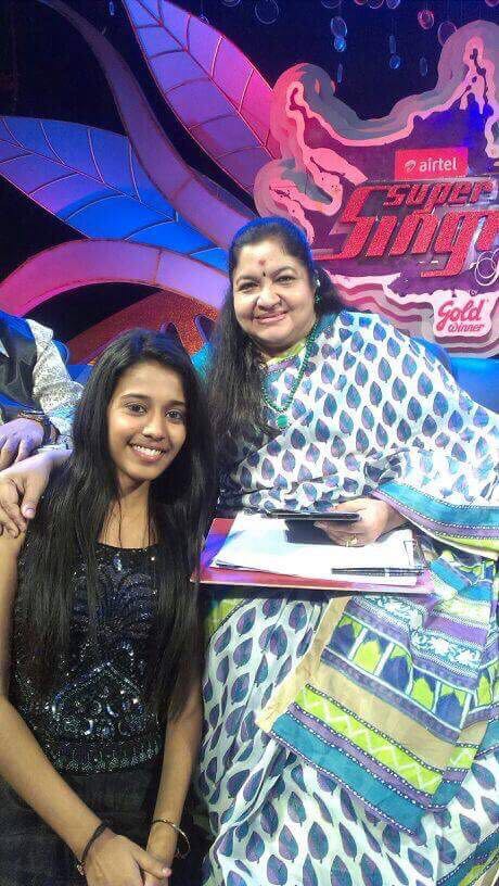 priyanka with singer chitra